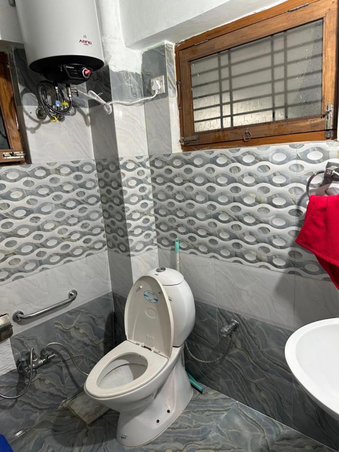 Paridhi Apartment *